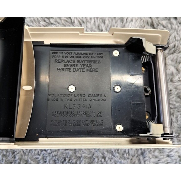 VTG Polaroid Land Camera Swinger Model 20 Strap Photography Decorations Untested - Picture 8 of 12